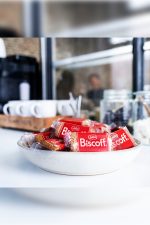 Lotus Biscoff Mini Bisküvi 50×6,25 g – Karamelize Kahve Yanı Lezzetli Atıştırmalık - Görsel 3